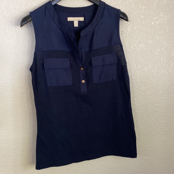 Top - Picture 1 of 4